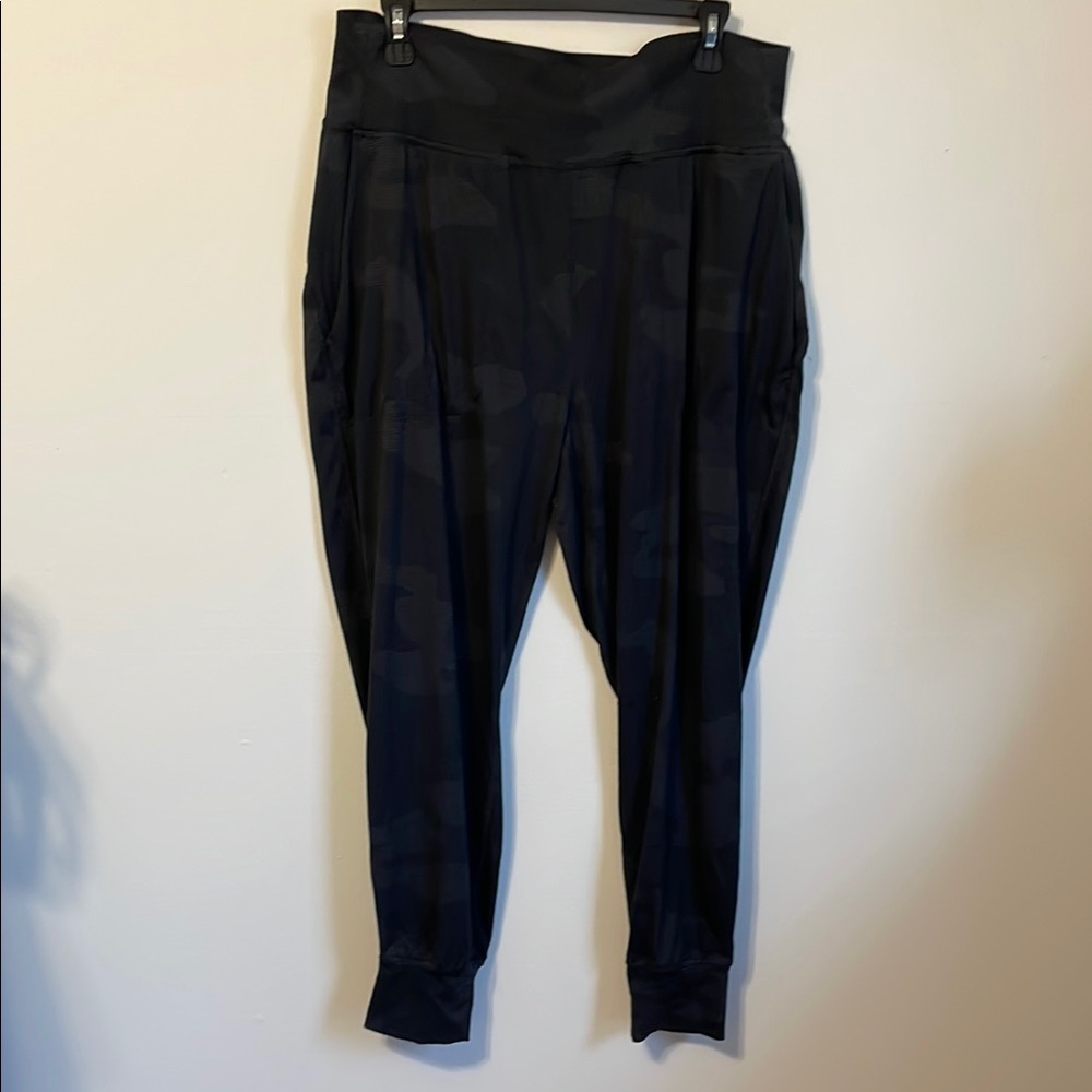 All in Motion Black Camo Joggers for Versatile Style